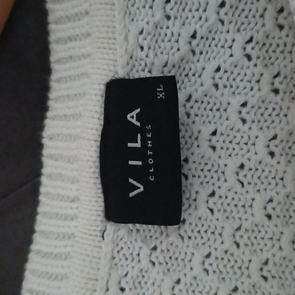 VILA knit top - Picture 3 of 3